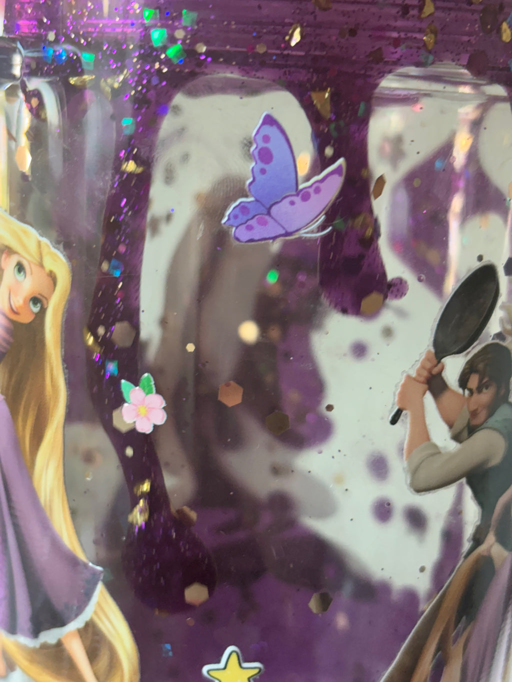 Cup’s poignet Raiponce